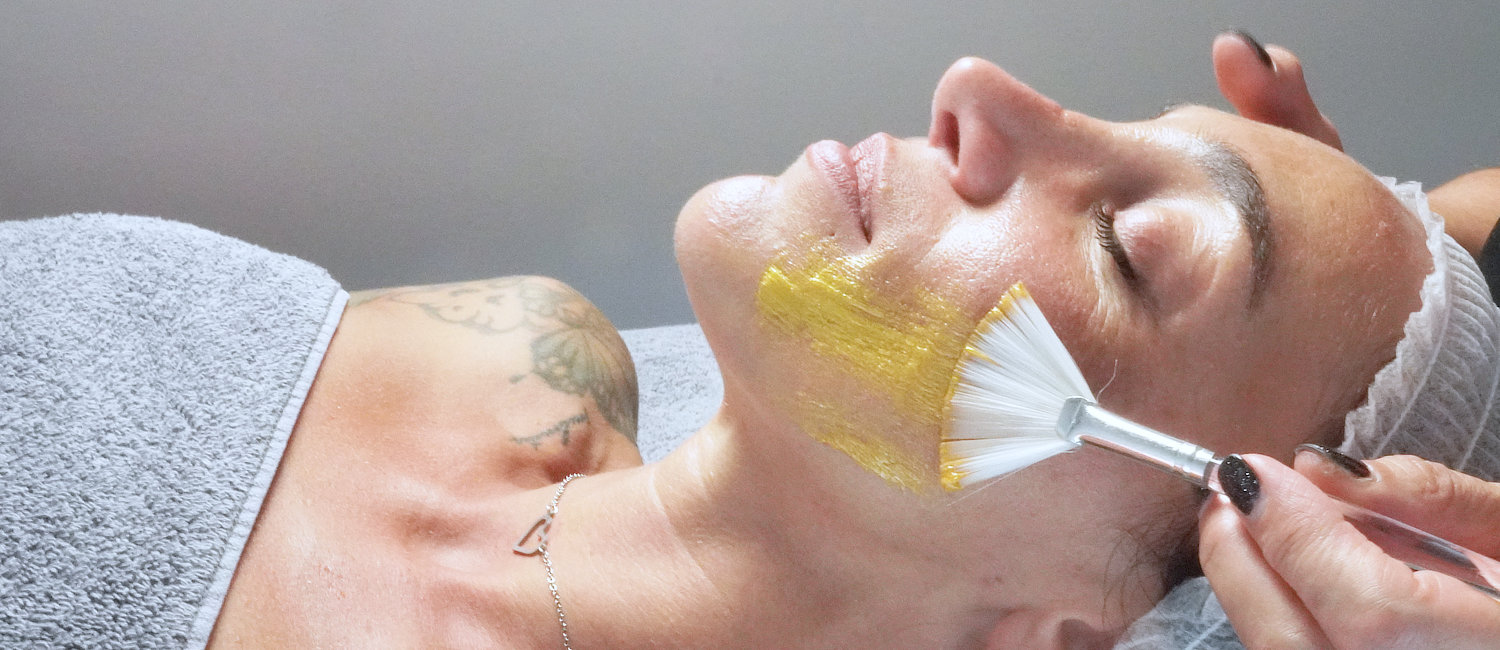 trattamento viso antietà oro